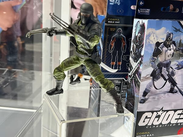 Gi Joe Classified Sdcc Preview Night Booth Pics