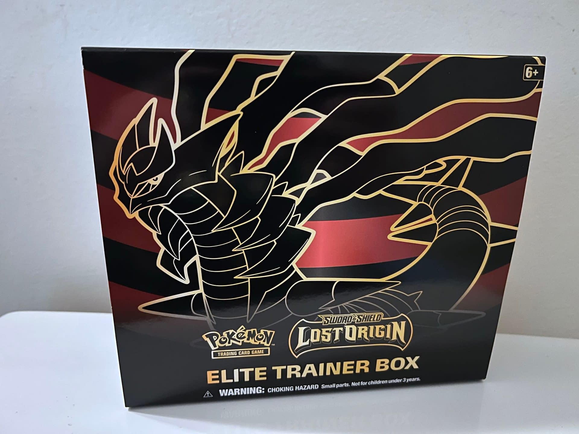 Pokémon TCG Early Opening Lost Origin Elite Trainer Box