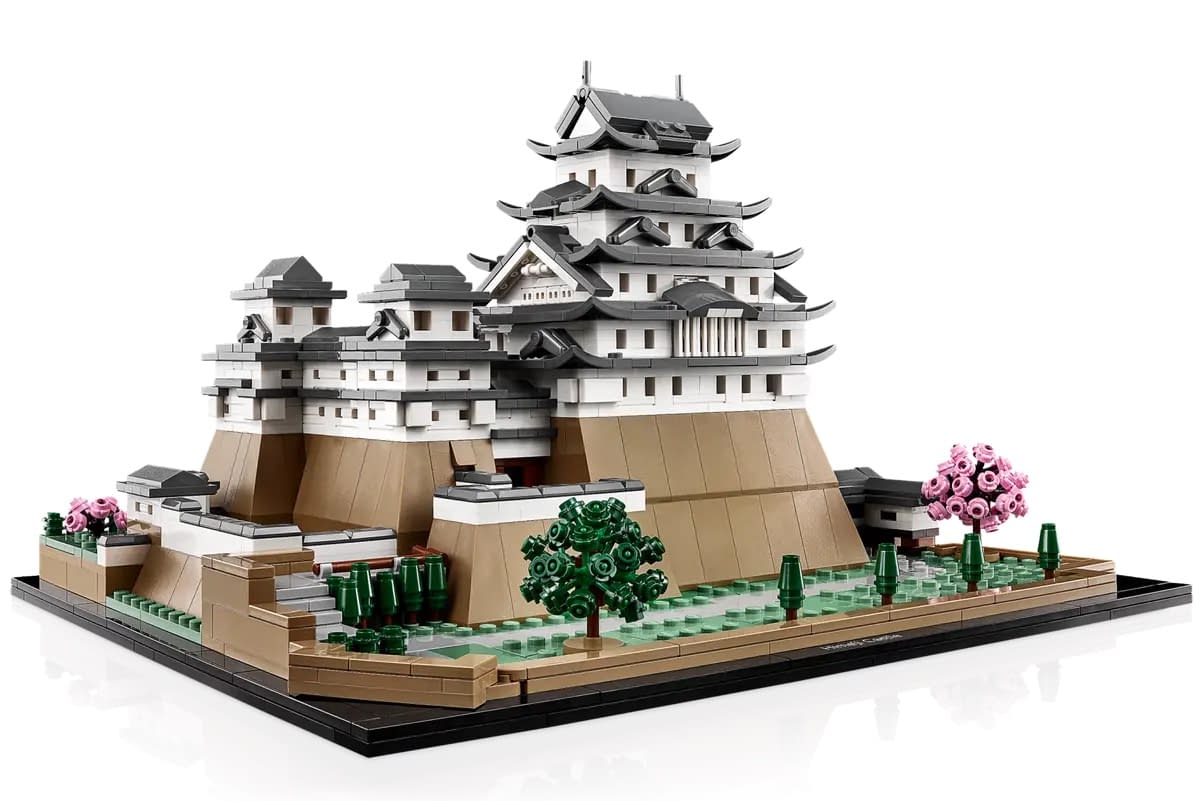 Visit Japan And Capture The Beauty Of The Himeji Castle With Lego