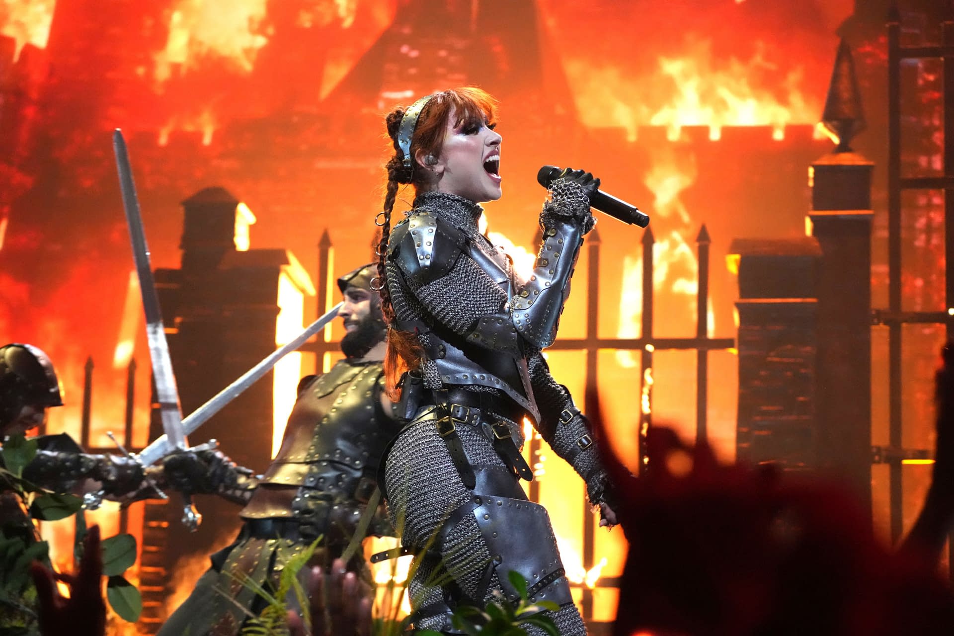 Chappell Roan Channels Joan Of Arc For Epic MTV VMAs Performance