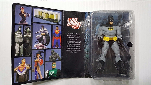 DC Comics Sends Retailers Free San Diego Comic-Con Batman Exclusive ...