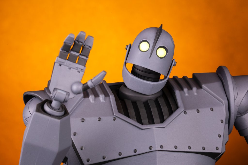 mondo iron giant 2020