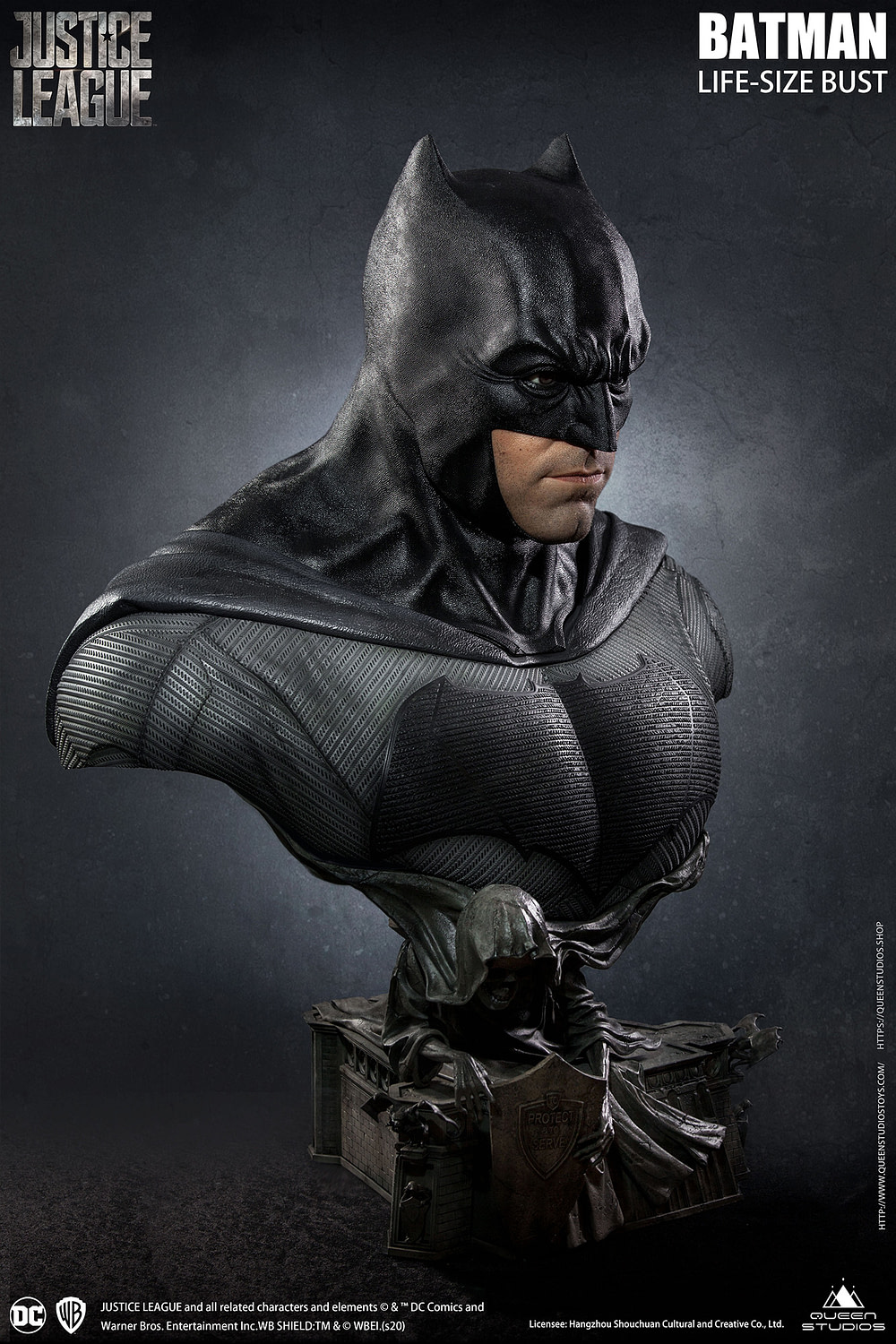 batfleck statue