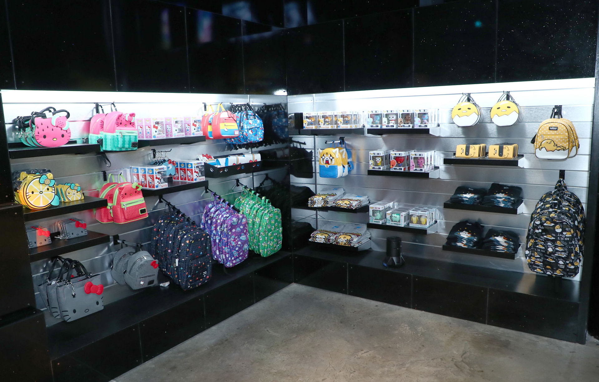 hollywood store funko