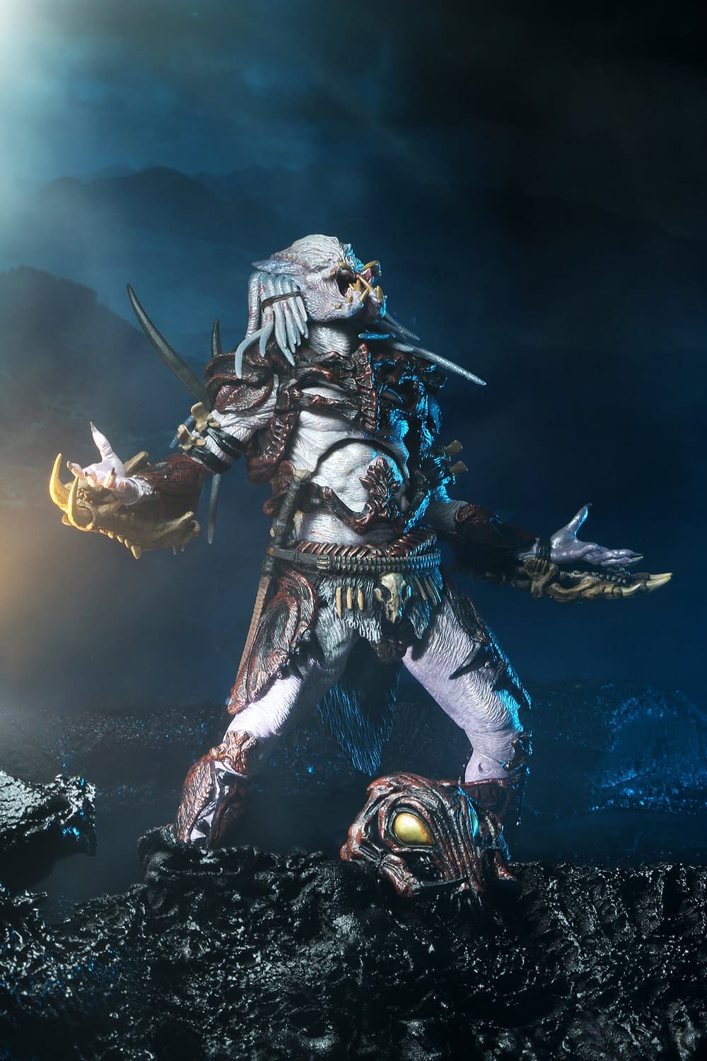 neca alpha predator