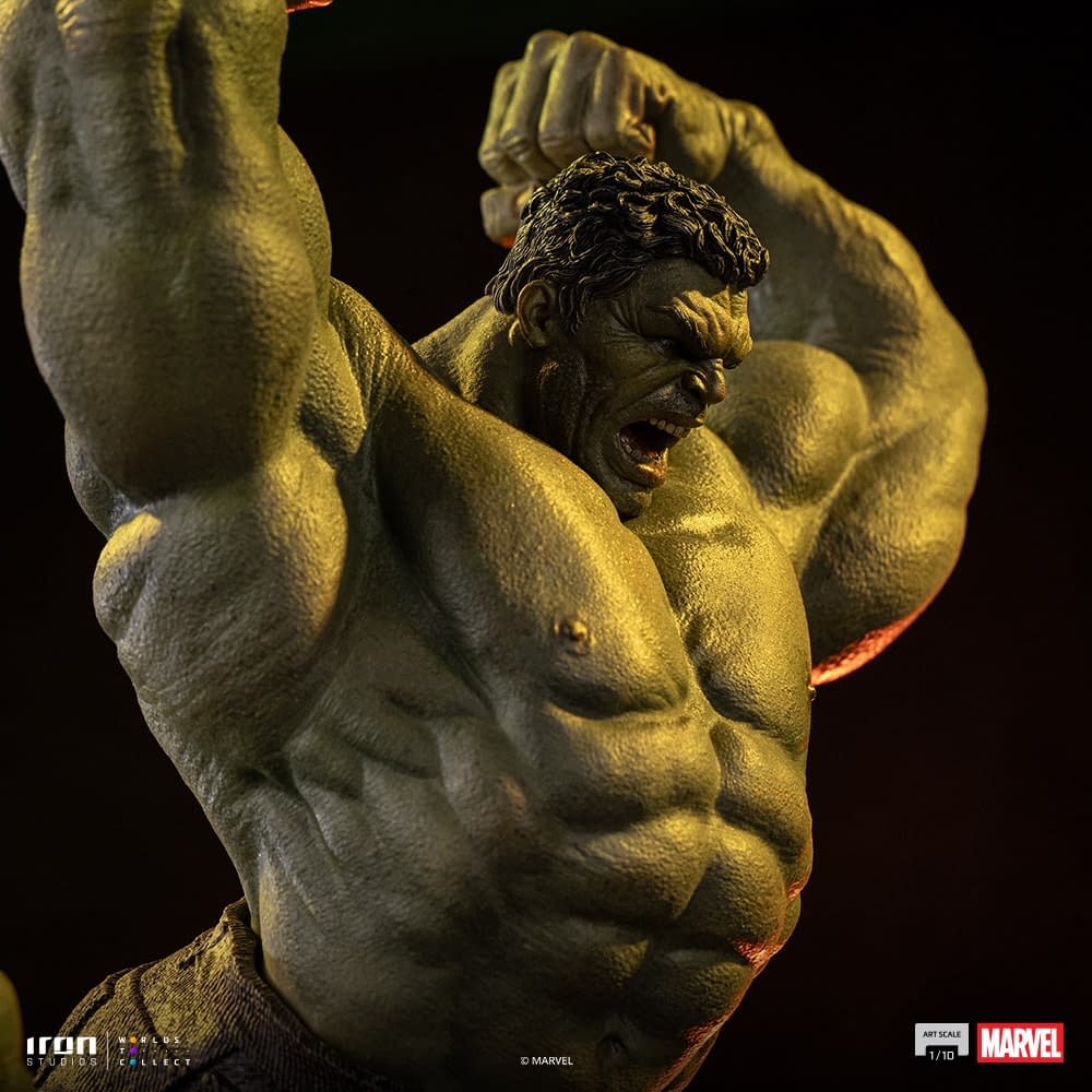 Spider-Man Takes on the Fury of the Hulk in New Iron Studios Statue