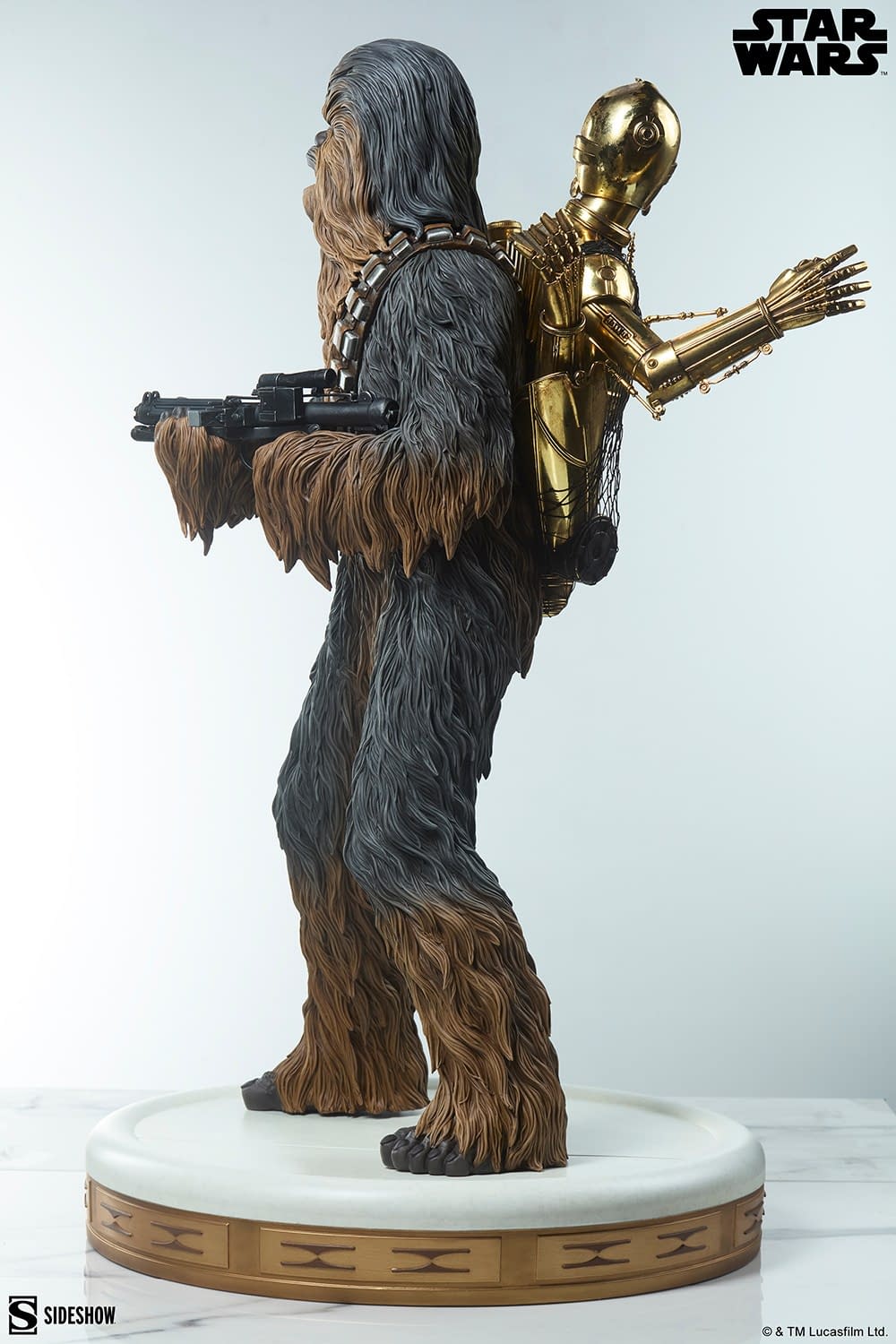 Sideshow Debuts Star Wars Premium Chewbacca and C-3PO Statue