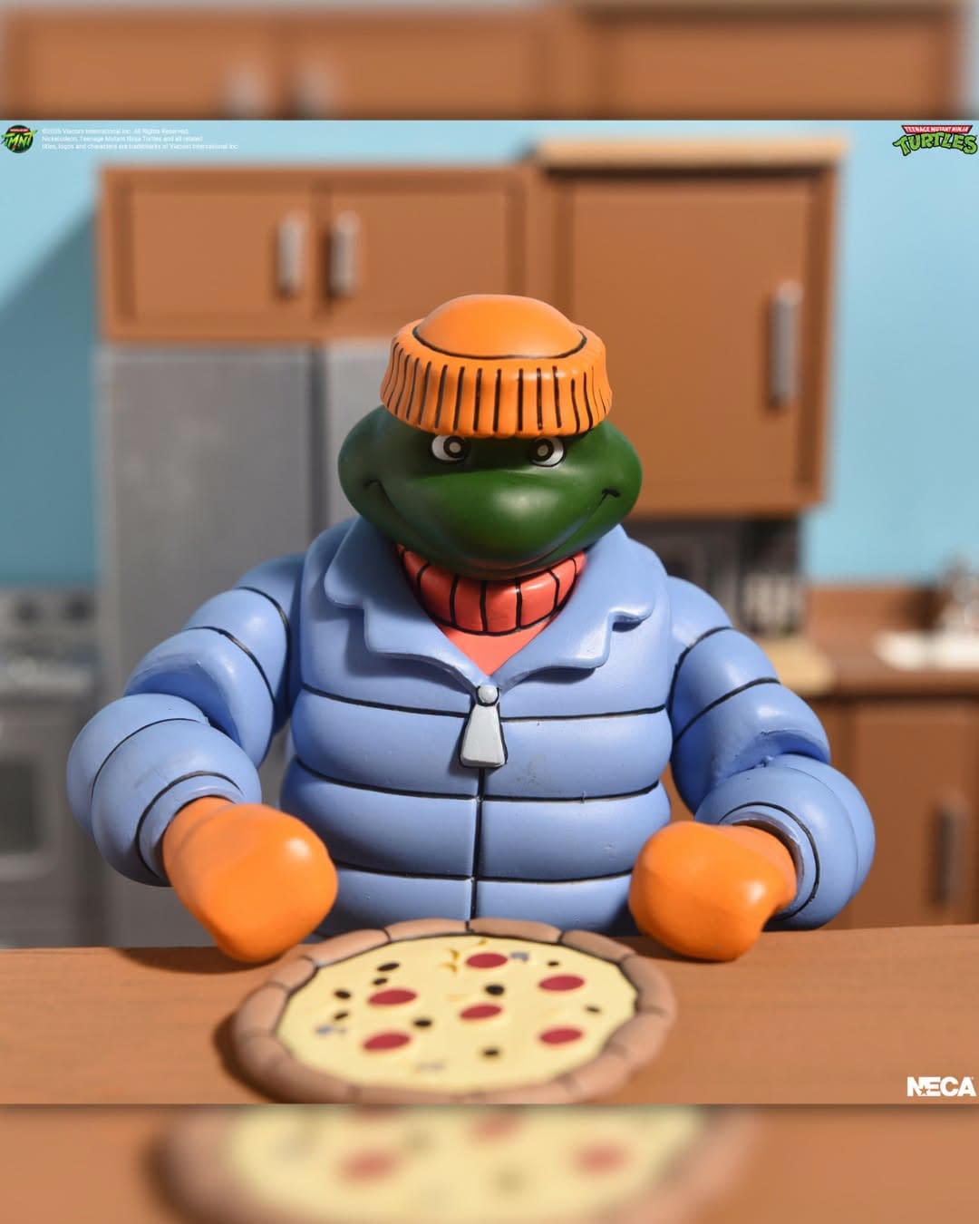 New Teenage Mutant Ninja Turtles Incognito Mikey Arrives from NECA