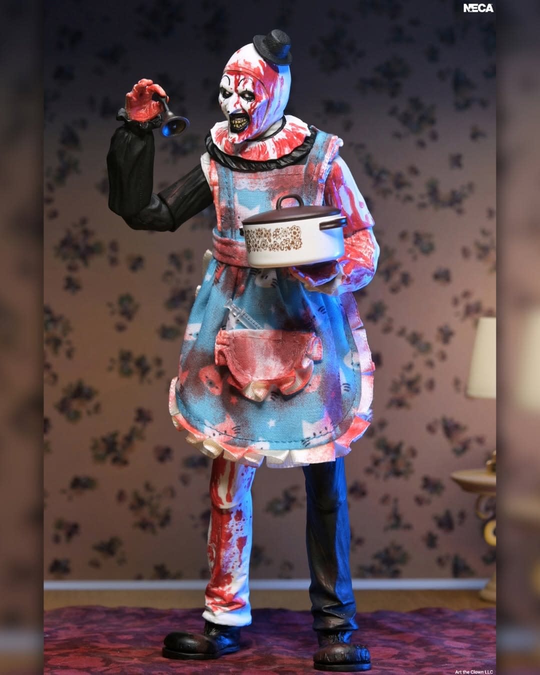 NECA Debuts Ultimate Thanksgiving Art the Clown from Terrifier 2