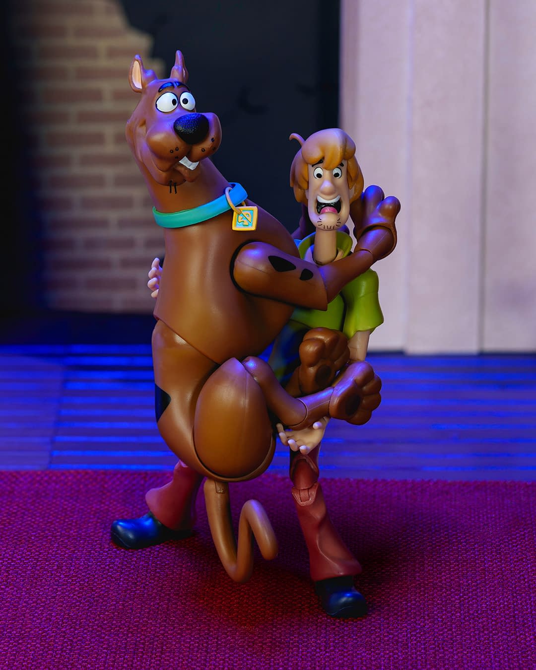 Scooby-Doo Cracks the Case with Jada Toys Newest 1/12 Scale Figure
