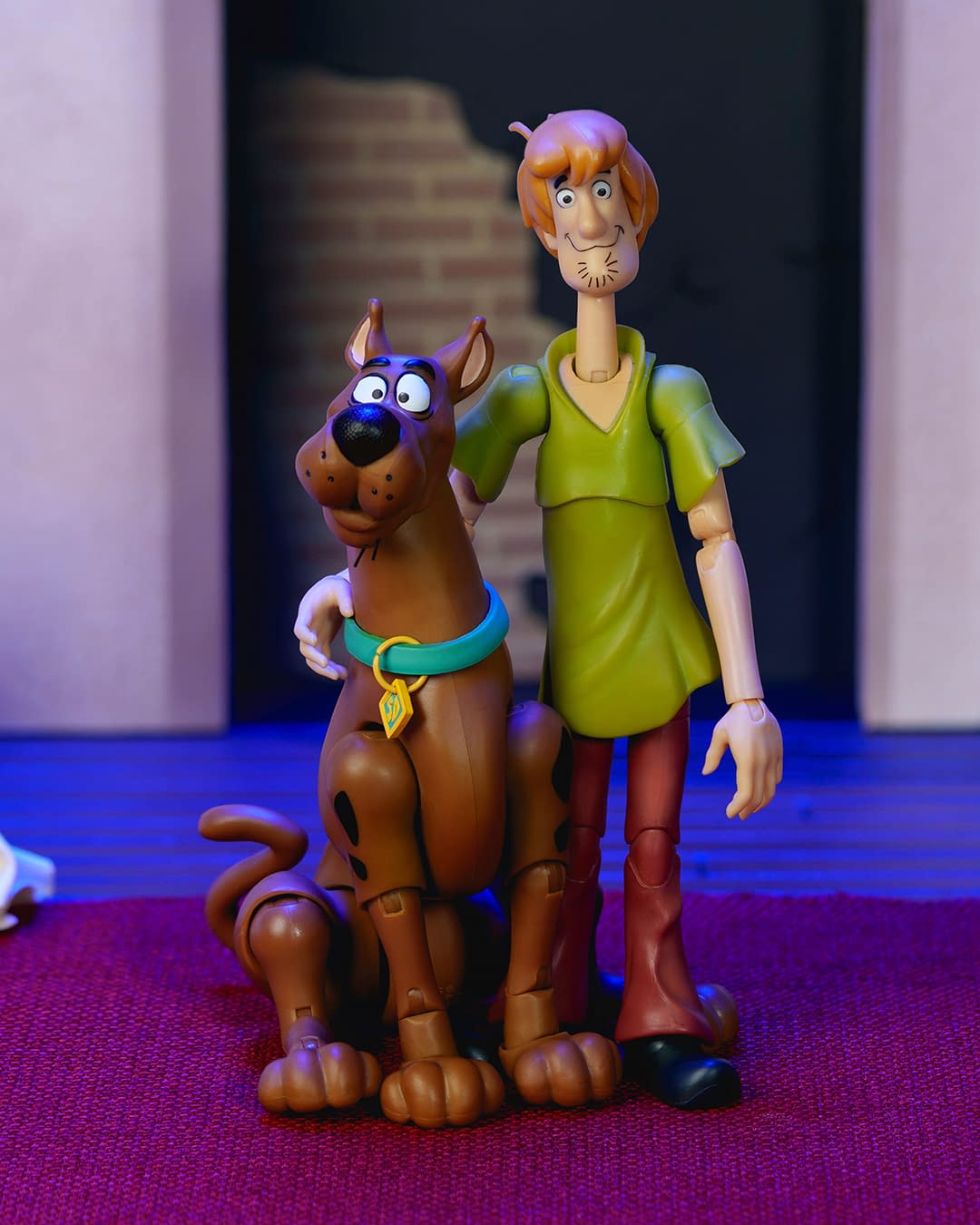 Scooby-Doo Cracks the Case with Jada Toys Newest 1/12 Scale Figure