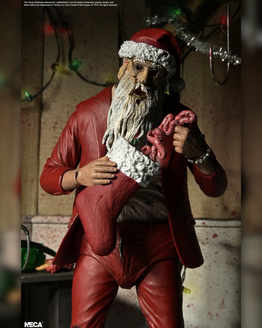 New Holiday Texas Chainsaw Massacre Leatherface Debuts from NECA