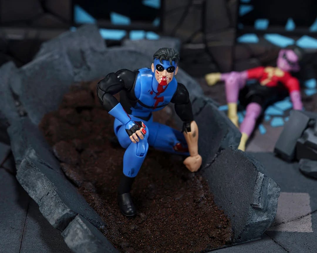Jada Toys Unveils SDCC Exclusive Battle-Damaged Invincible Figure