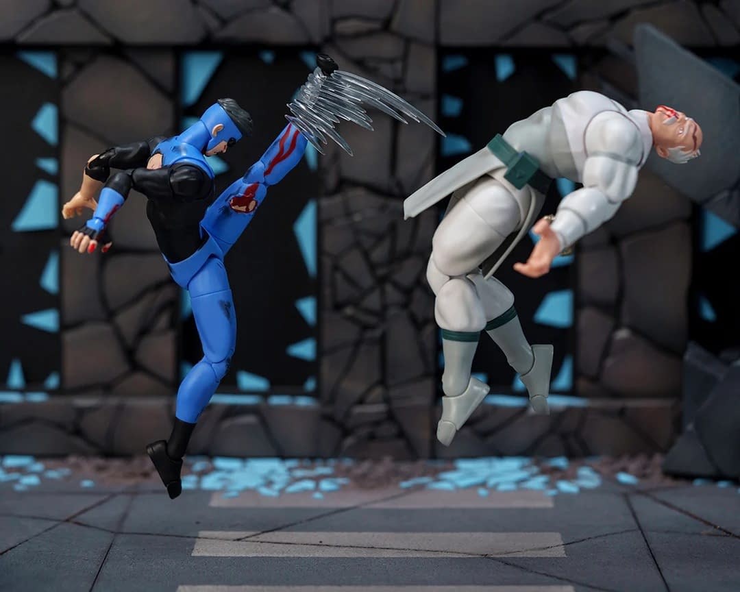 Jada Toys Unveils SDCC Exclusive Battle-Damaged Invincible Figure