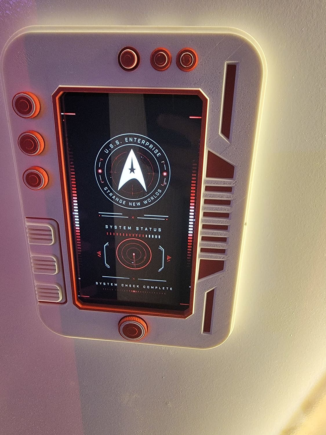 Borg Sighting On The Paramount Lodge