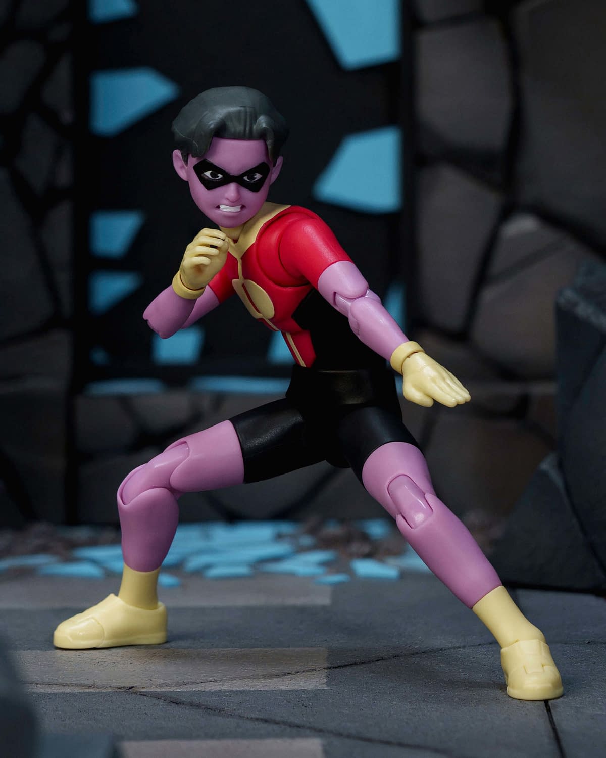 Kid Omni-Man Join the Fight with Jada Toys 1/12 Invincible Collection