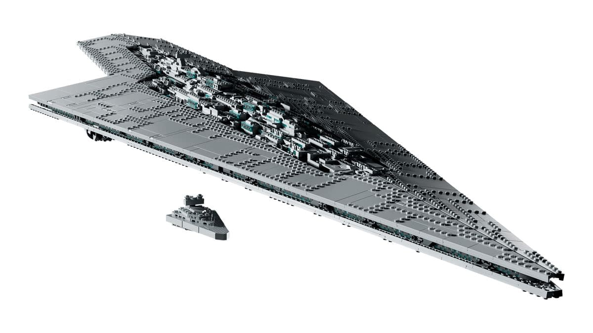 LEGO Debuts New Star Wars UCS Executor Super Star Destroyer