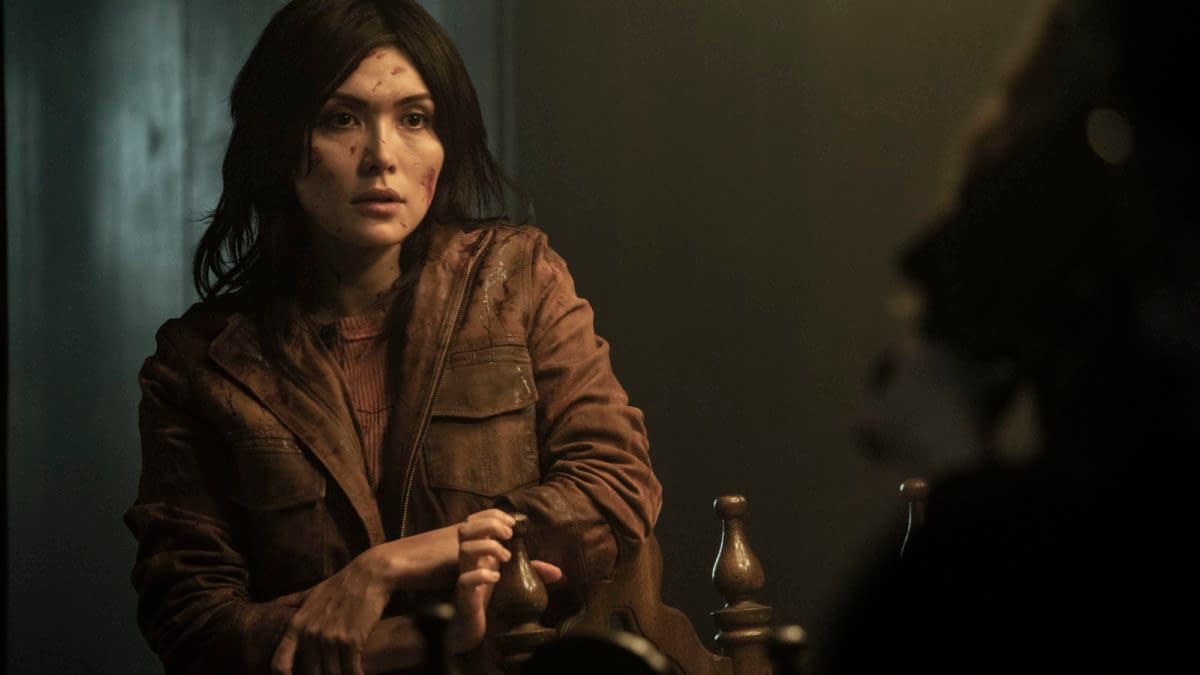 Tales of the Walking Dead S01E06 "La Doña" Clip: Can They Be Trusted?