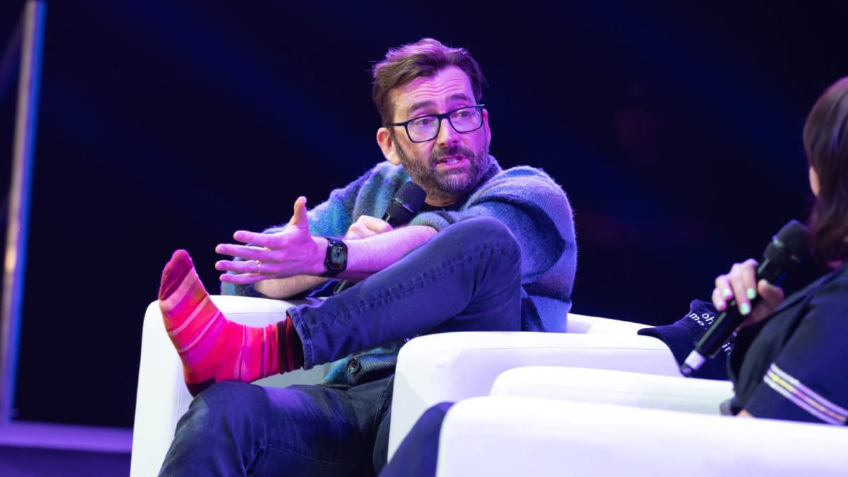 David Tennant Gets the Spotlight at MCM Comic Con London 2025 (VIDEO)