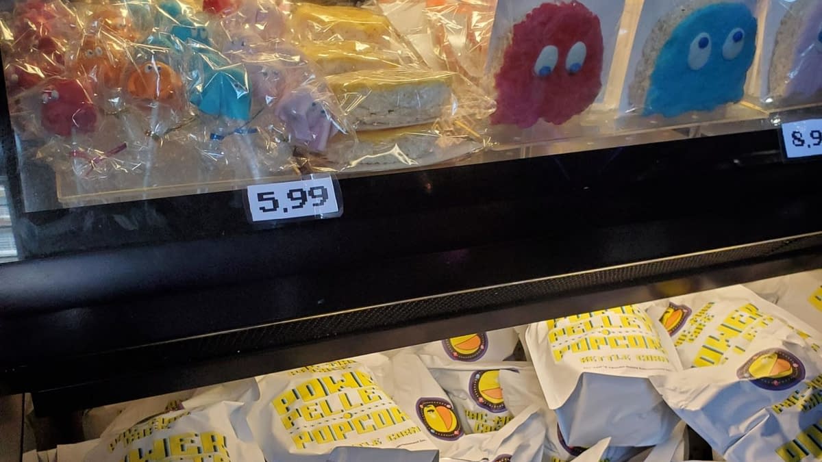 SDCC: Pac-Man Cafe