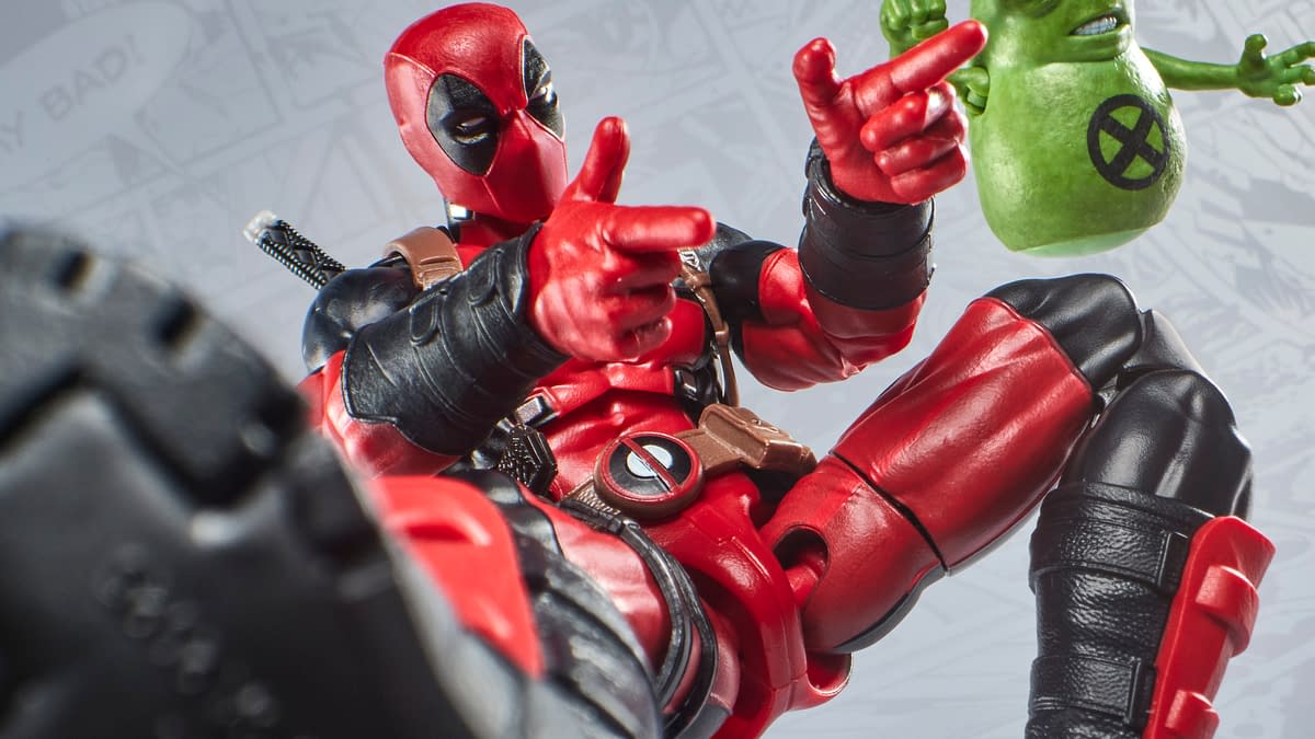 Deadpool Brings Maximum Effort to the Marvel Legends Maximum Series 