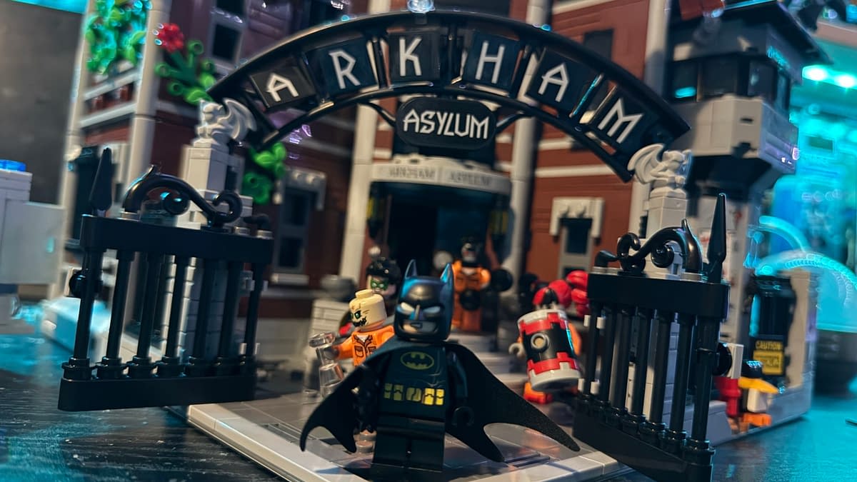 Halloween at the LEGO Arkham Asylum - I am Vengeance, I am the Night