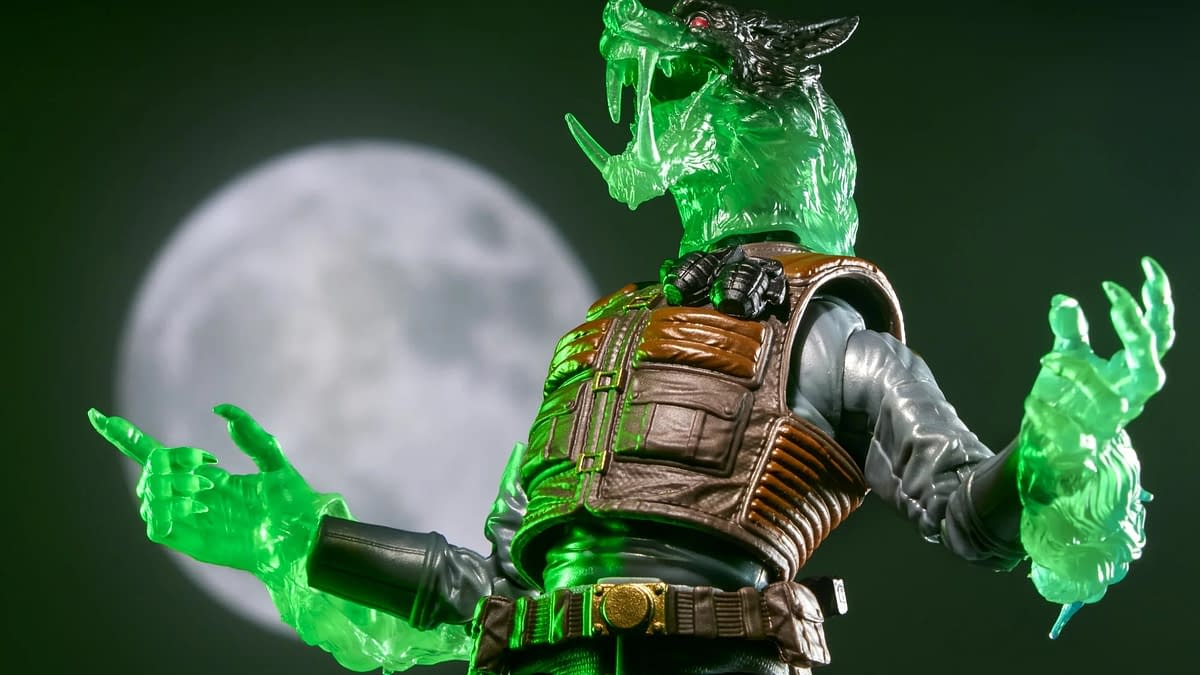 Hasbro Debuts G.I. Joe Classified Series Ghost Viper & D.I.R.E. Beast 
