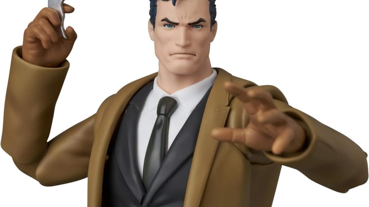New Batman: Hush Figure Arrives from MAFEX with Bruce Wayne
