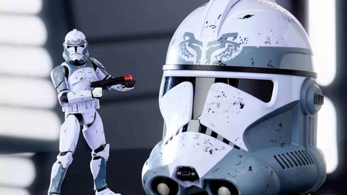 Disney Debuts New Star Wars 104th Battalion Clone Trooper Helmet