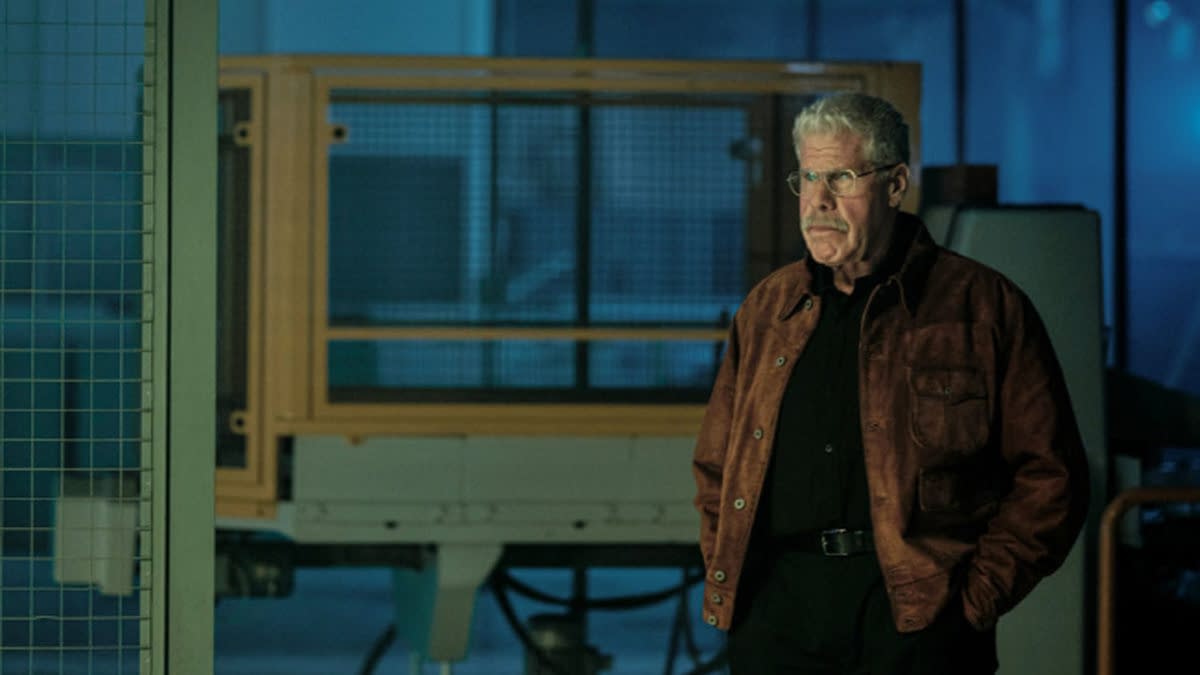 The Capture: Perlman on Showrunner's Tech Clairvoyance, Napier & More