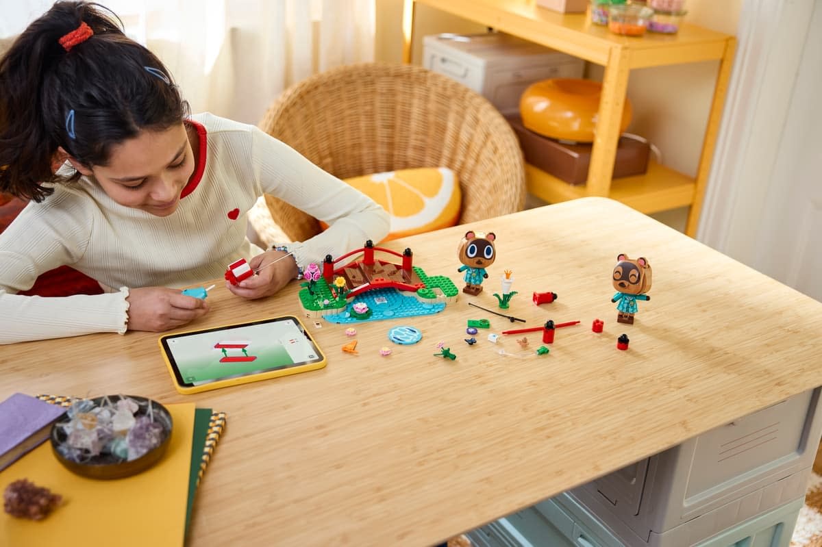LEGO Unveils New Animal Crossing Timmy & Tommy Diorama Set