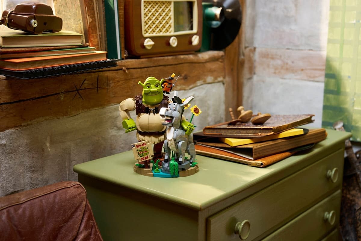 LEGO Steps Into The Swamp with Shrek, Donkey & Puss in Boots