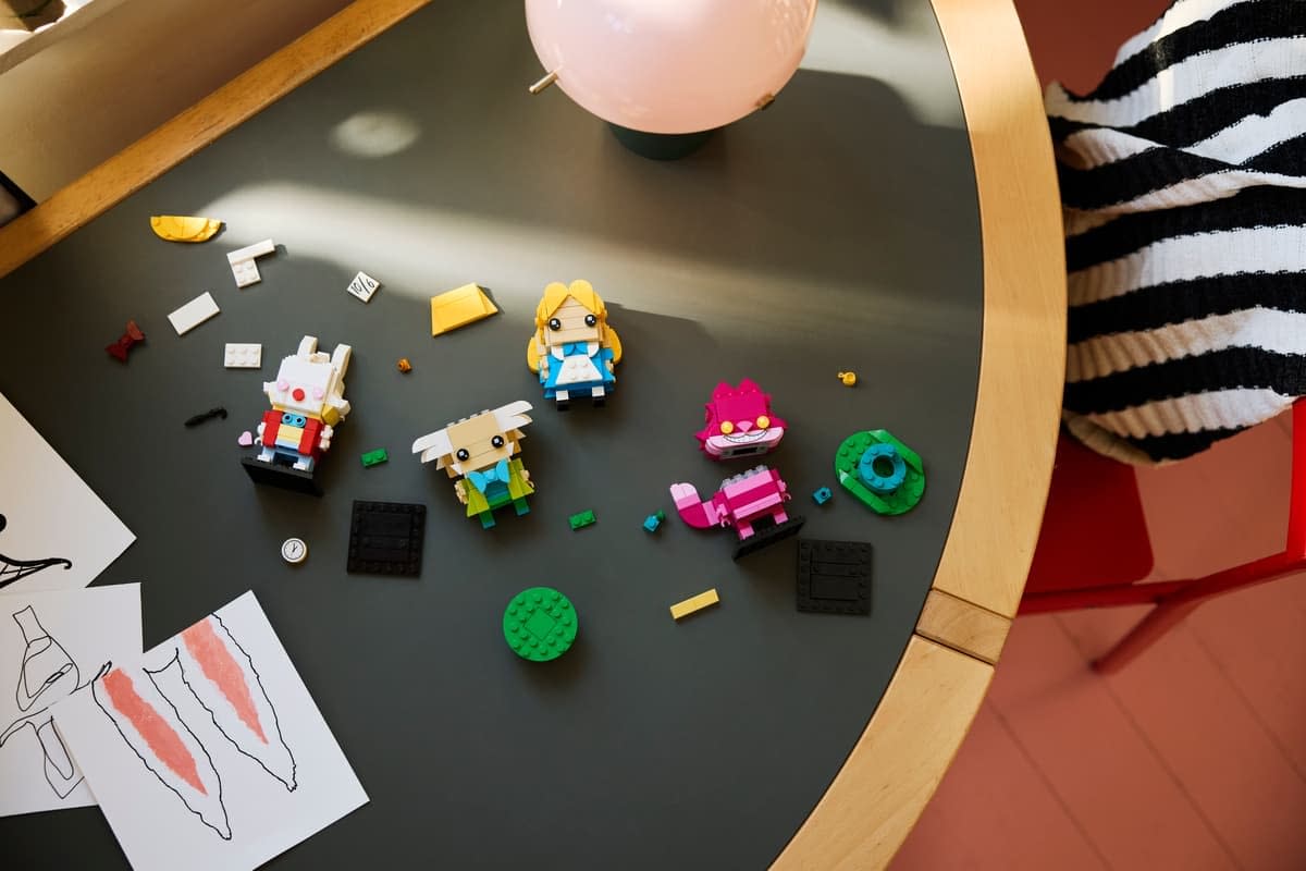 Go Down the Rabbit Hole with Alice in Wonderland and LEGO BrickHeadz