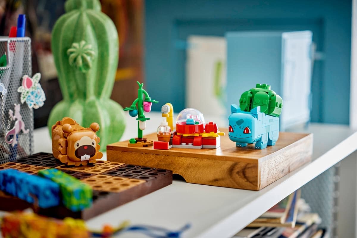 It's a Bulbasaur & Bidoof Berry Bash with LEGO Next Pokémon Set