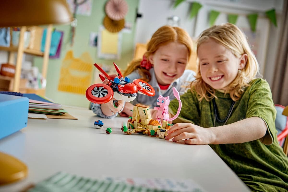The Mythical Pokémon Mew Arrives with a New LEGO SMART Play Set