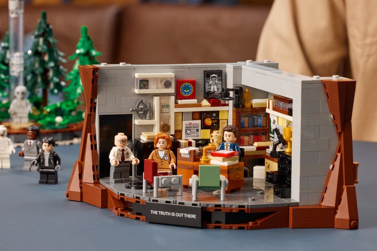 The Truth Arrives as LEGO Ideas Opens the X-Files with New Set