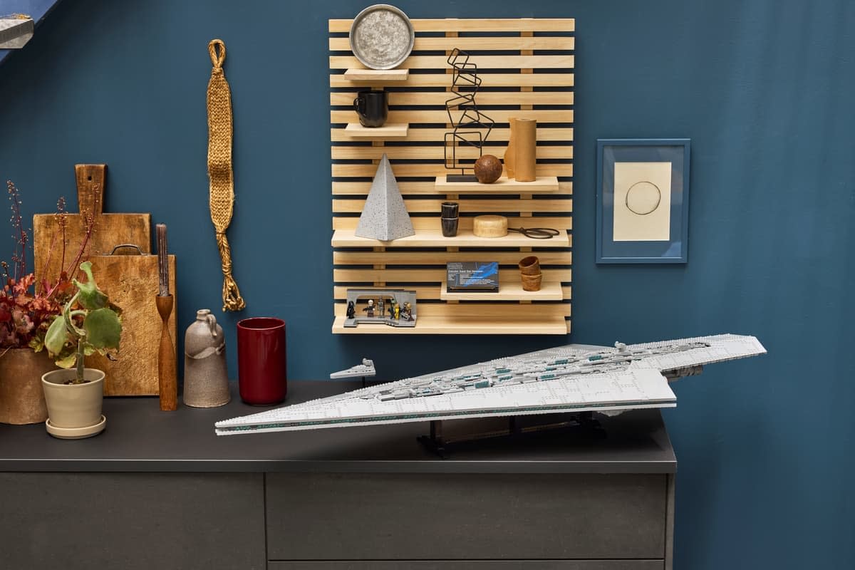 LEGO Debuts New Star Wars UCS Executor Super Star Destroyer