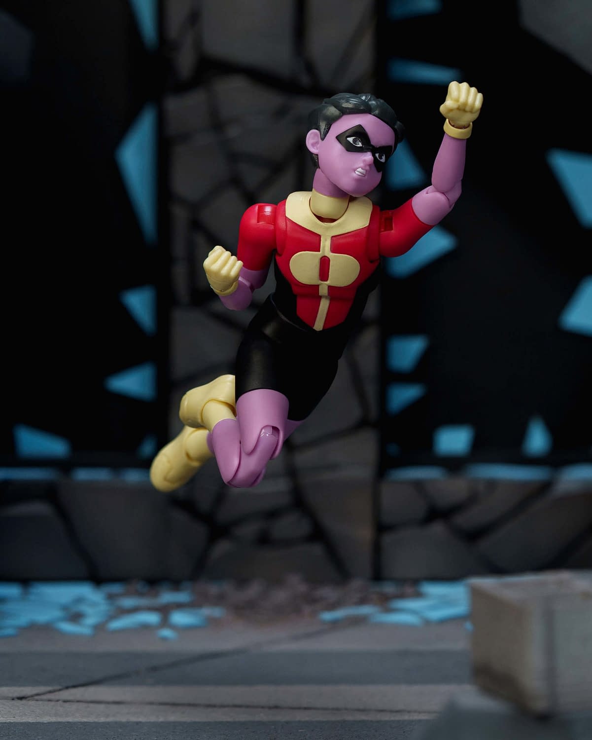 Kid Omni-Man Join the Fight with Jada Toys 1/12 Invincible Collection