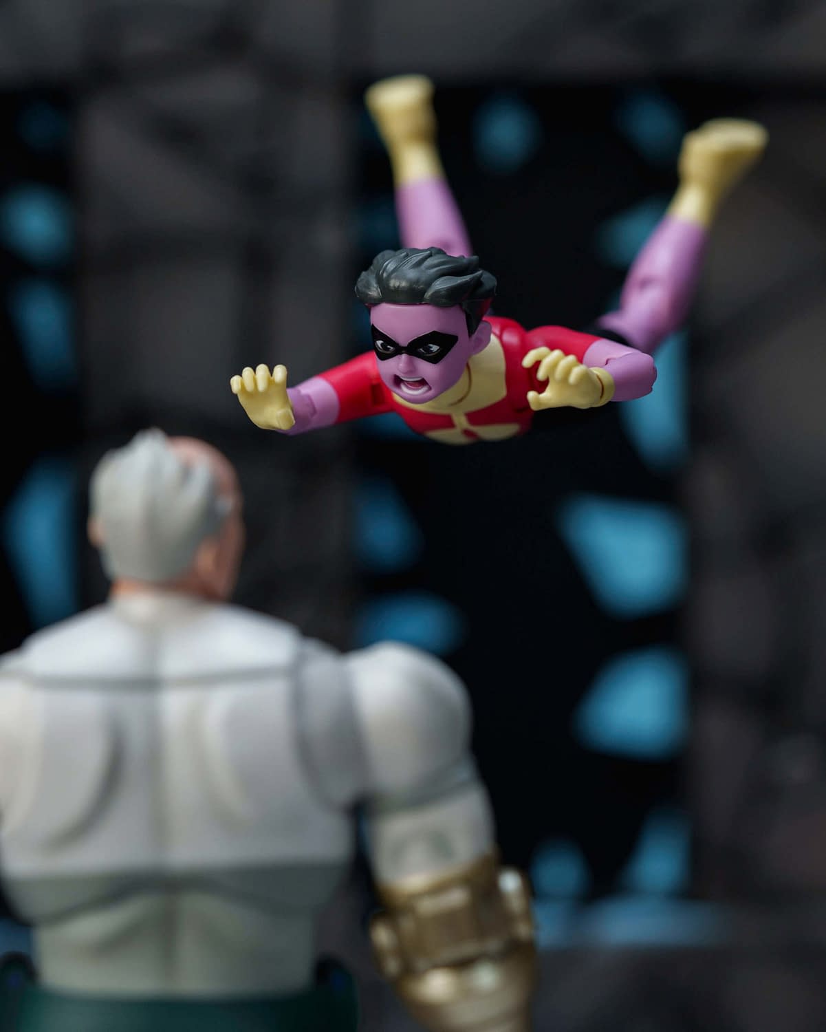 Kid Omni-Man Join the Fight with Jada Toys 1/12 Invincible Collection