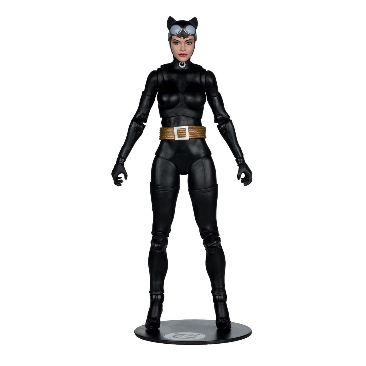 Catwoman Returns to the DC Multiverse with Exclusive Gold Label