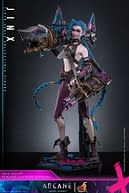 Hot Toys Unveils New 1/6 Scale League of Legends: Arcane Jinx Figure