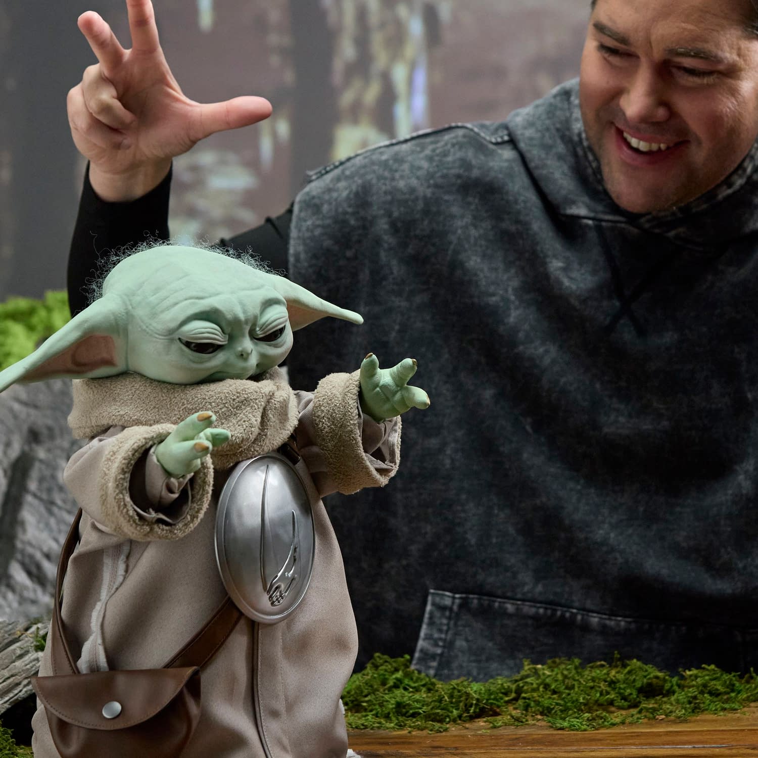 Hasbro Reveals New $600 Star Wars Ultimate Animatronic Grogu