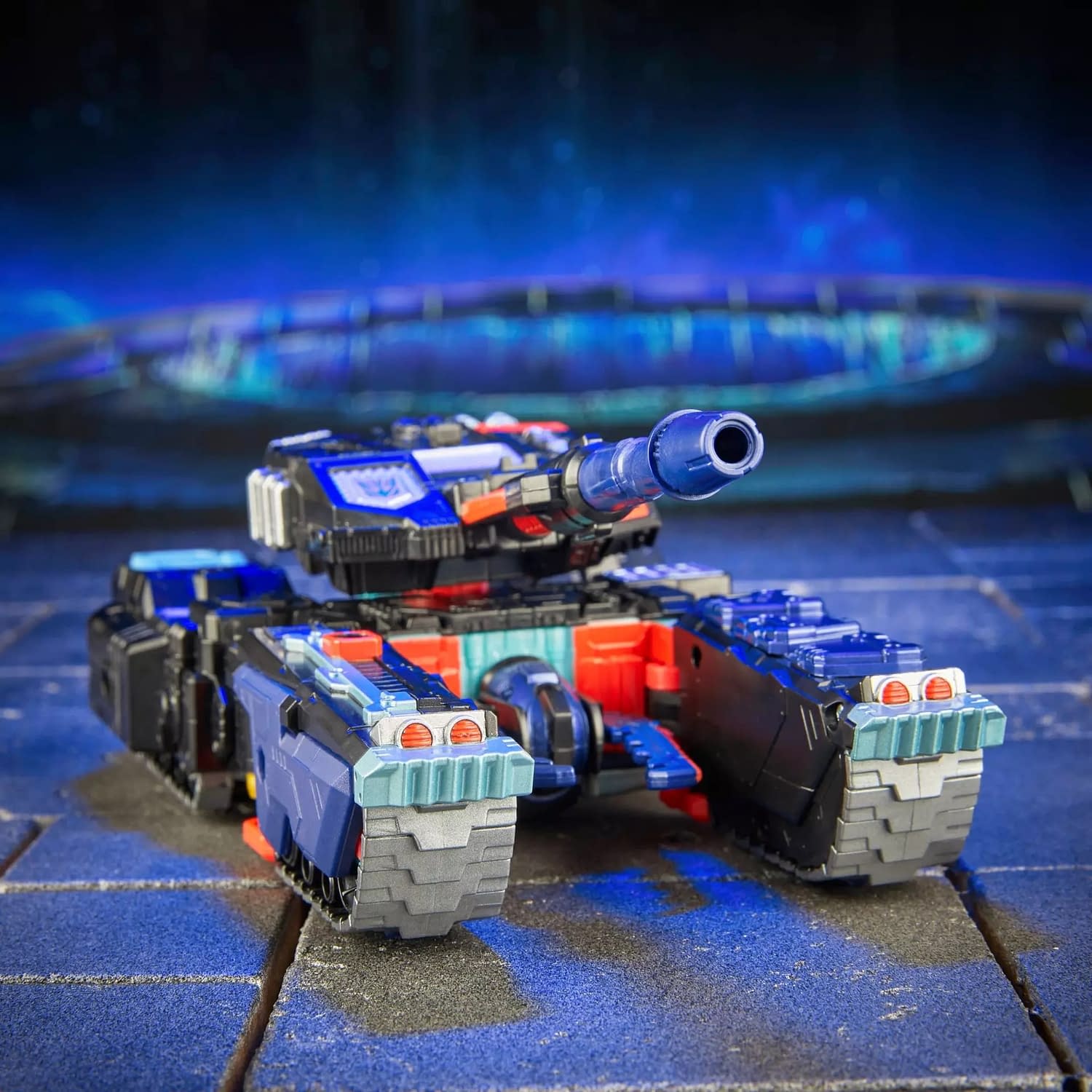 Megazarak Finally Gets the Spotlight for Transformers Collectors