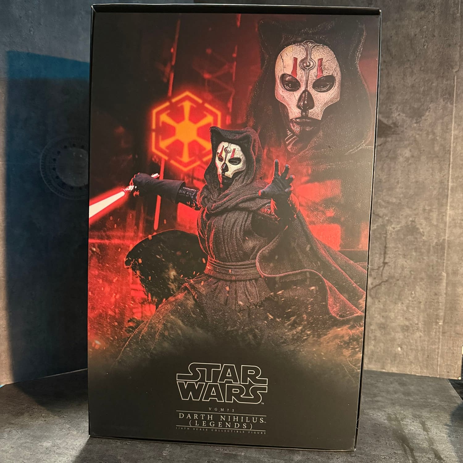 Hot Toys 1/6 Star Wars Showcase: The Hunger of Darth Nihilus Grows