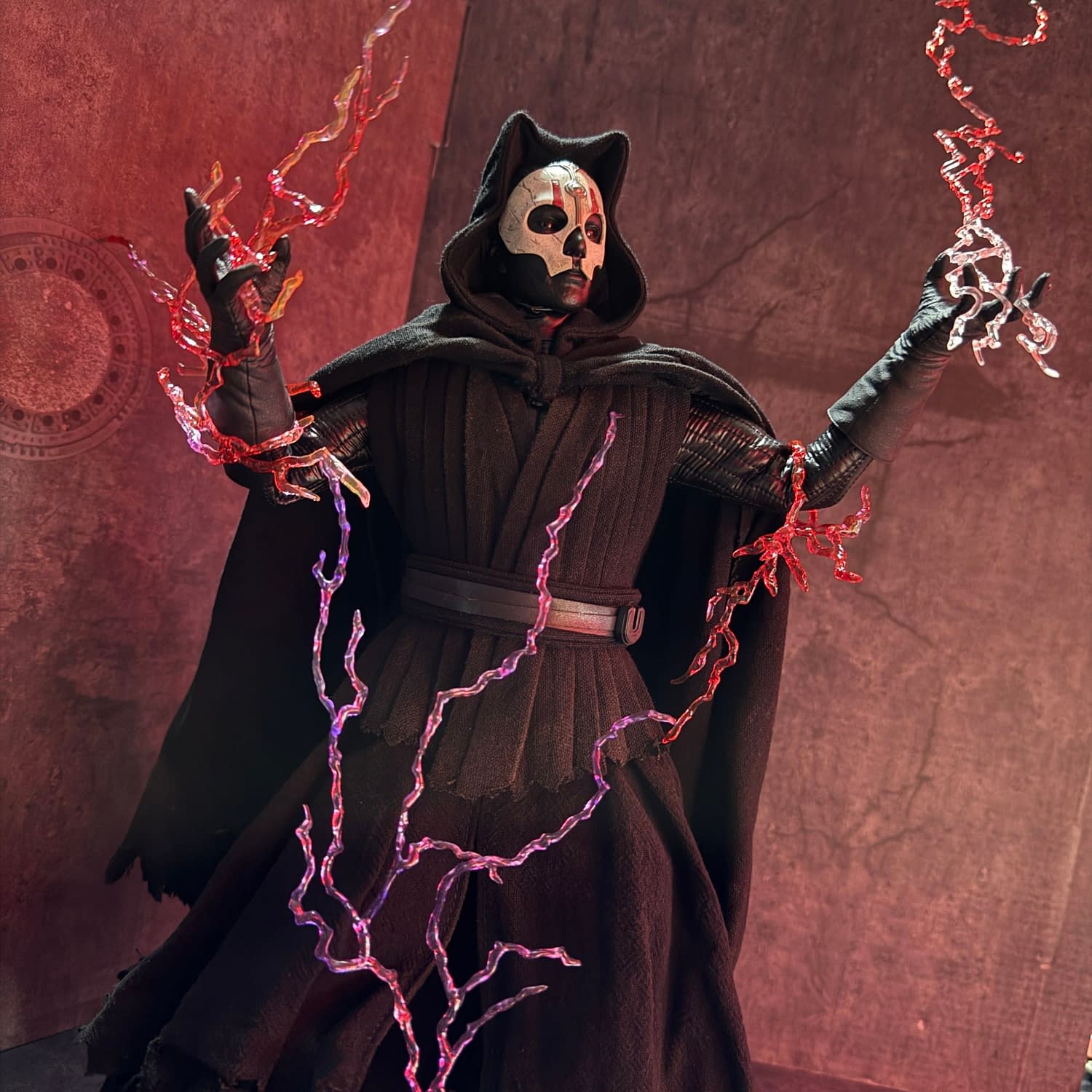 Hot Toys 1/6 Star Wars Showcase: The Hunger of Darth Nihilus Grows
