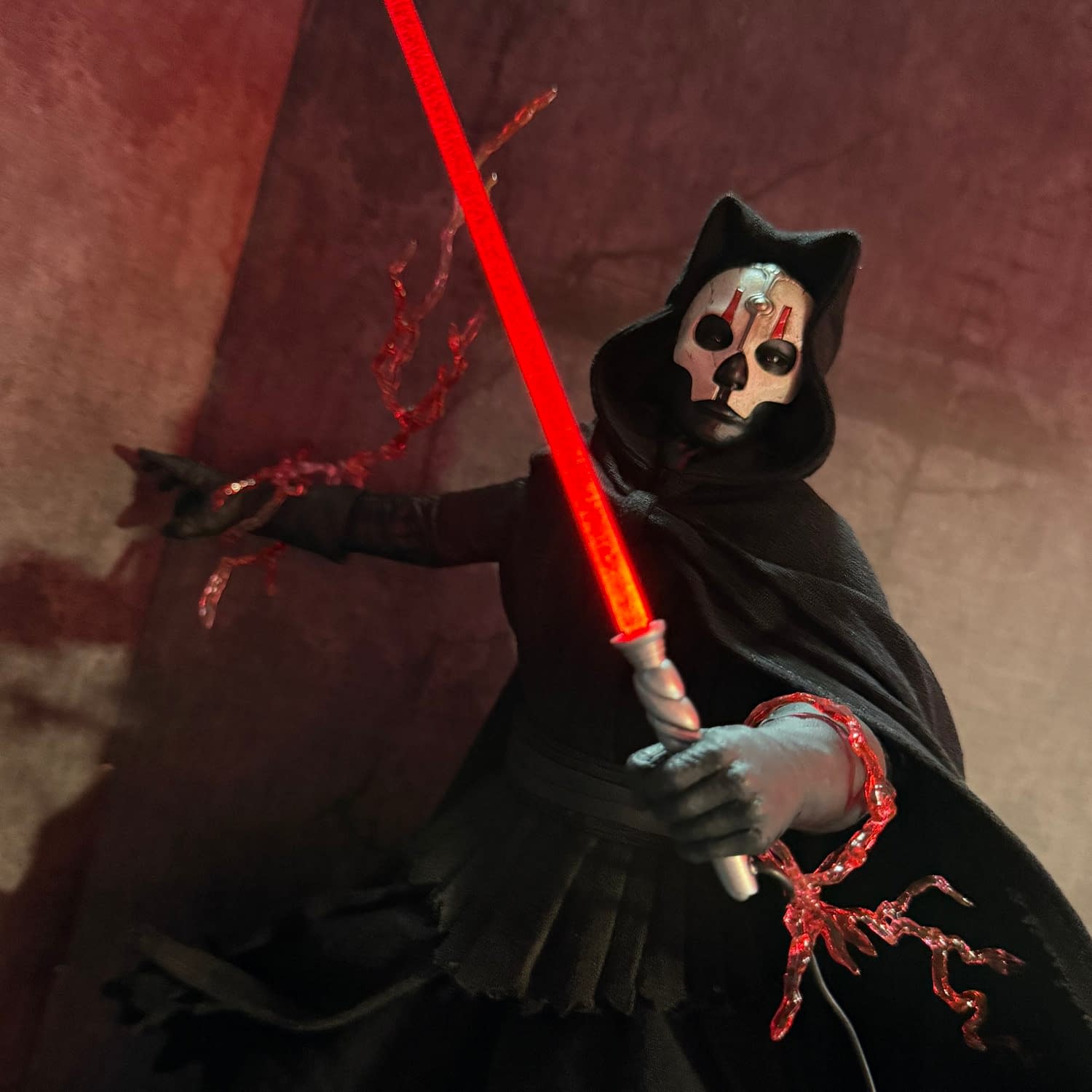 Hot Toys 1/6 Star Wars Showcase: The Hunger of Darth Nihilus Grows