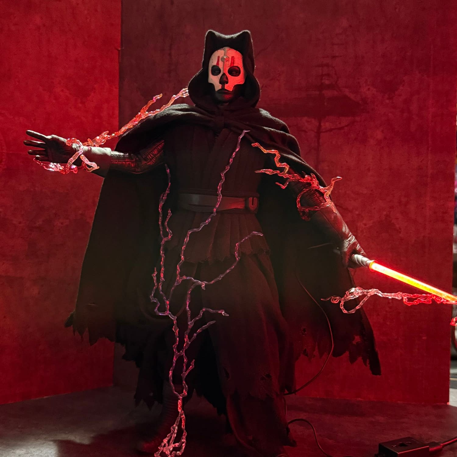 Hot Toys 1/6 Star Wars Showcase: The Hunger of Darth Nihilus Grows