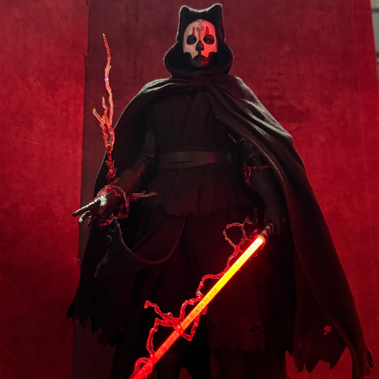 Hot Toys 1/6 Star Wars Showcase: The Hunger of Darth Nihilus Grows