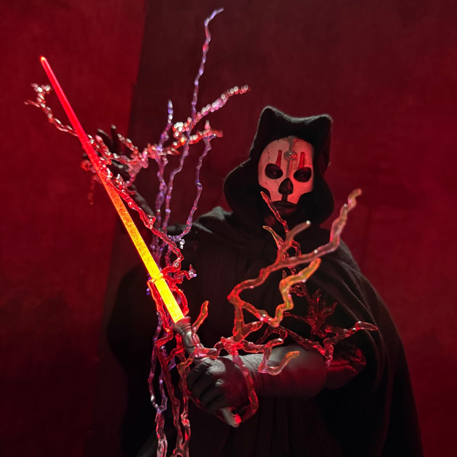 Hot Toys 1/6 Star Wars Showcase: The Hunger of Darth Nihilus Grows