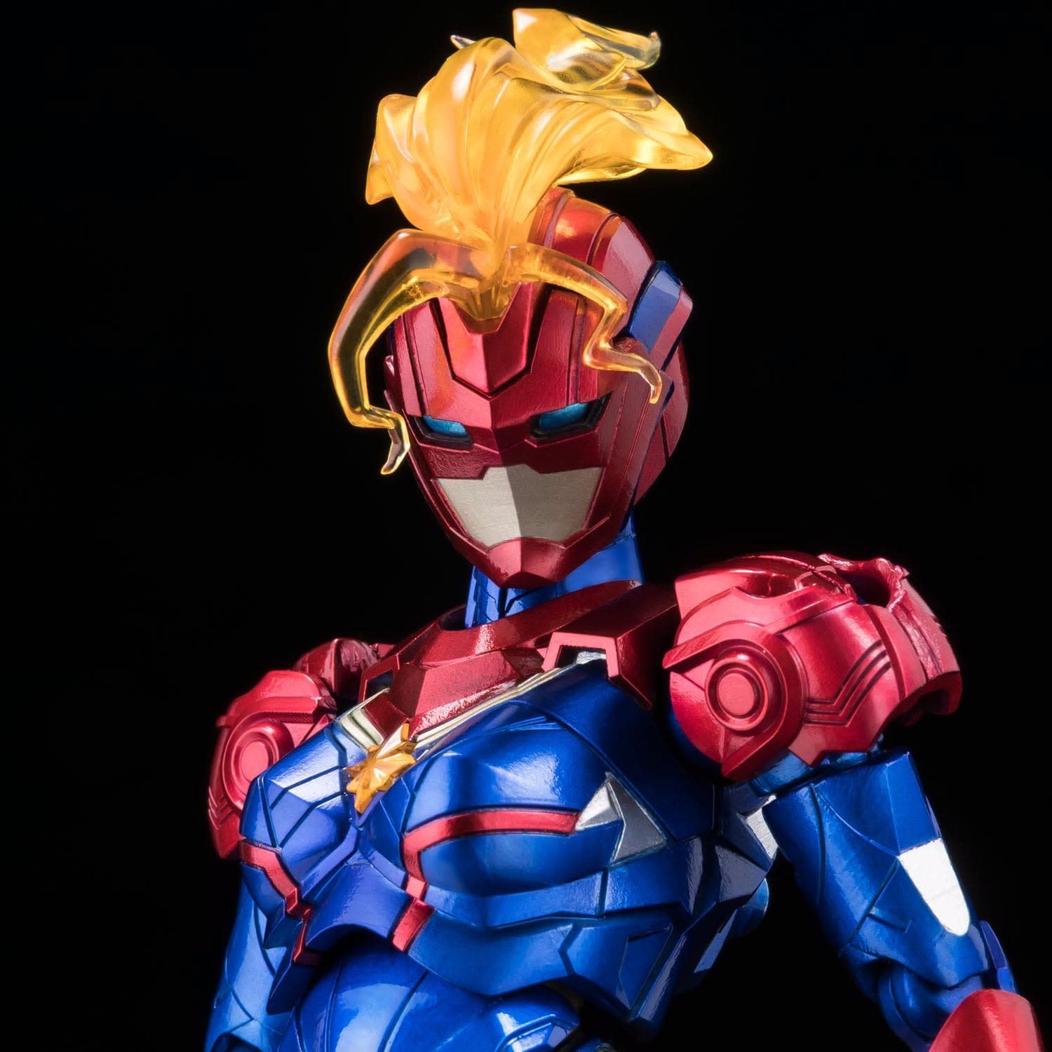 Captain Marvel Joins Sentinel's Marvel Fighting Armor Collection